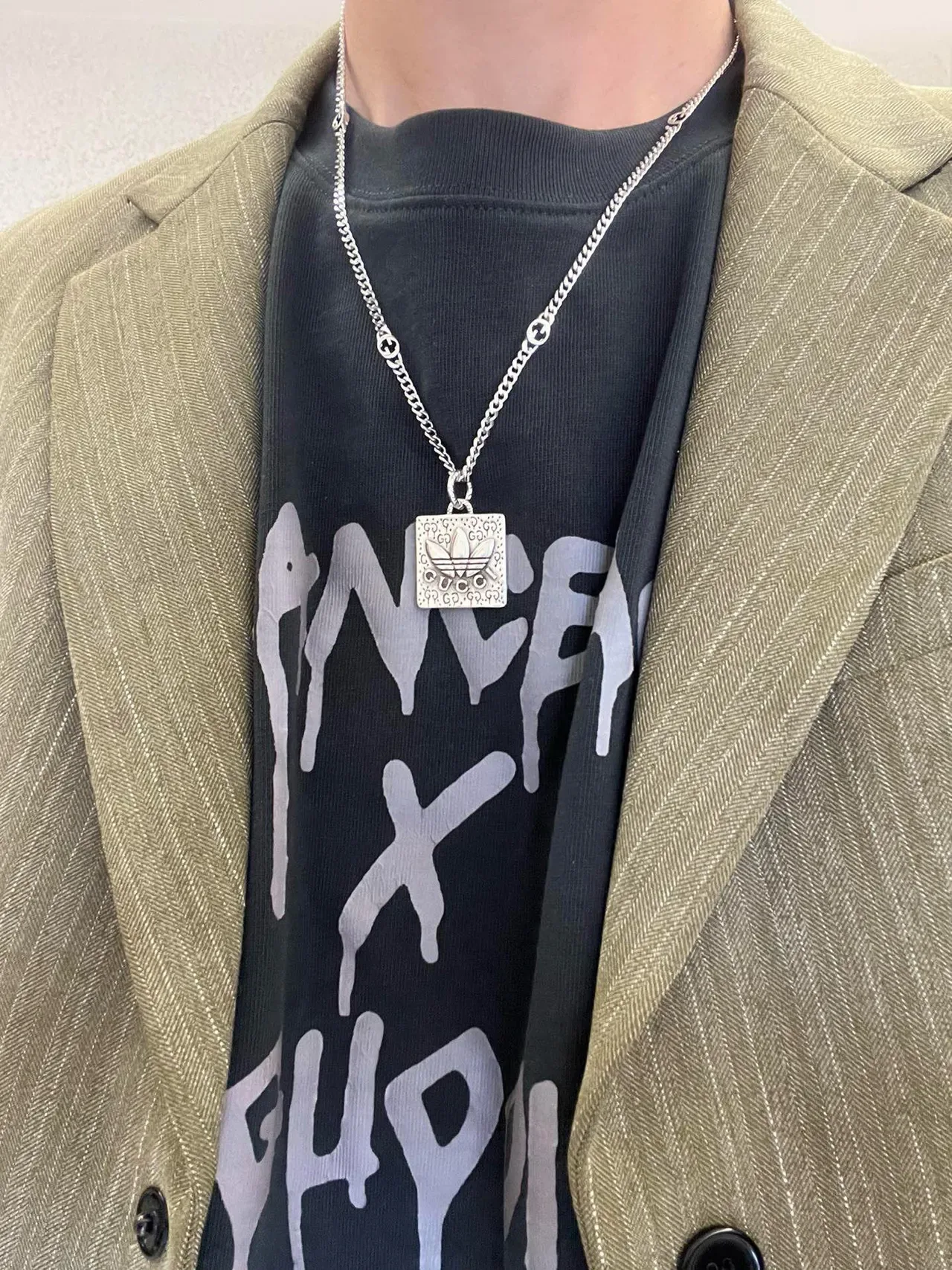 Gucci GG Marmont Silver Curb Chain Square Engraved Pendant Necklace 5