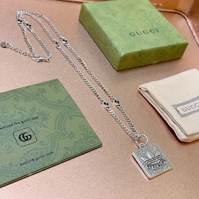 Gucci GG Marmont Silver Curb Chain Square Engraved Pendant Necklace 7
