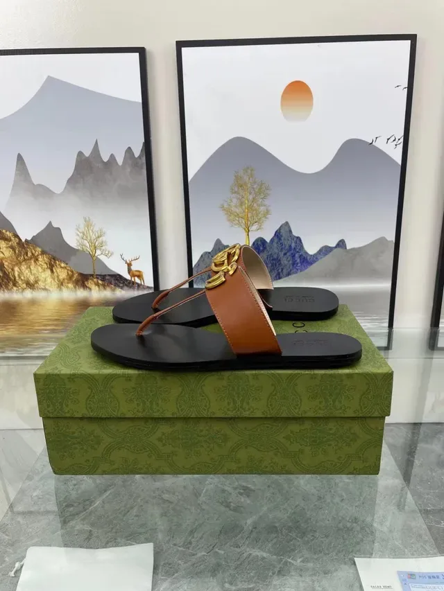 Gucci GG Marmont Sandales Casuales Cuir Tan Logo Or 3
