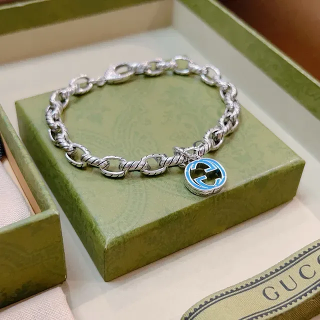 Bracelet Gucci GG Marmont Chaîne Twisted Rope-Link avec Charm GG Émaillé 9
