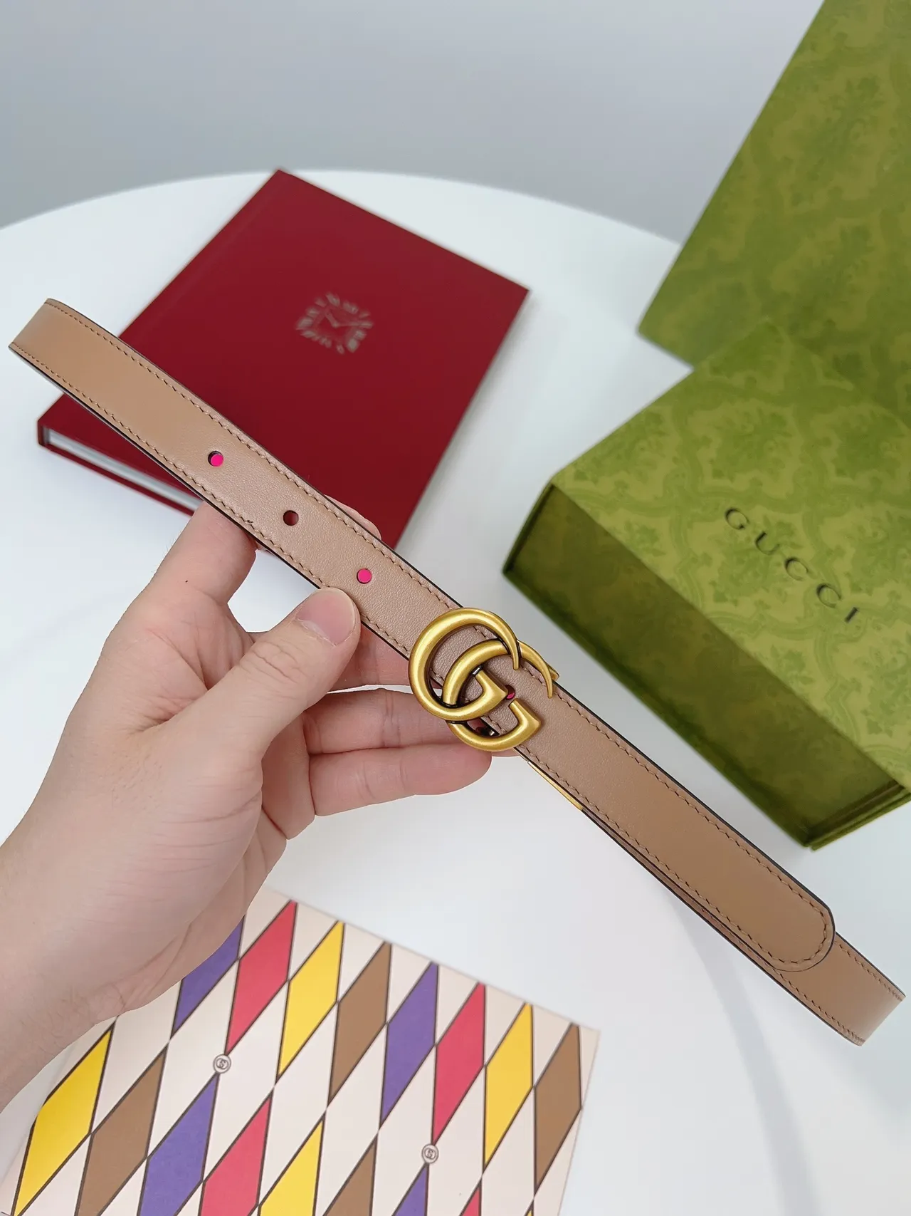 Gucci GG Marmont Ceinture en cuir à deux tons rose et beige 9