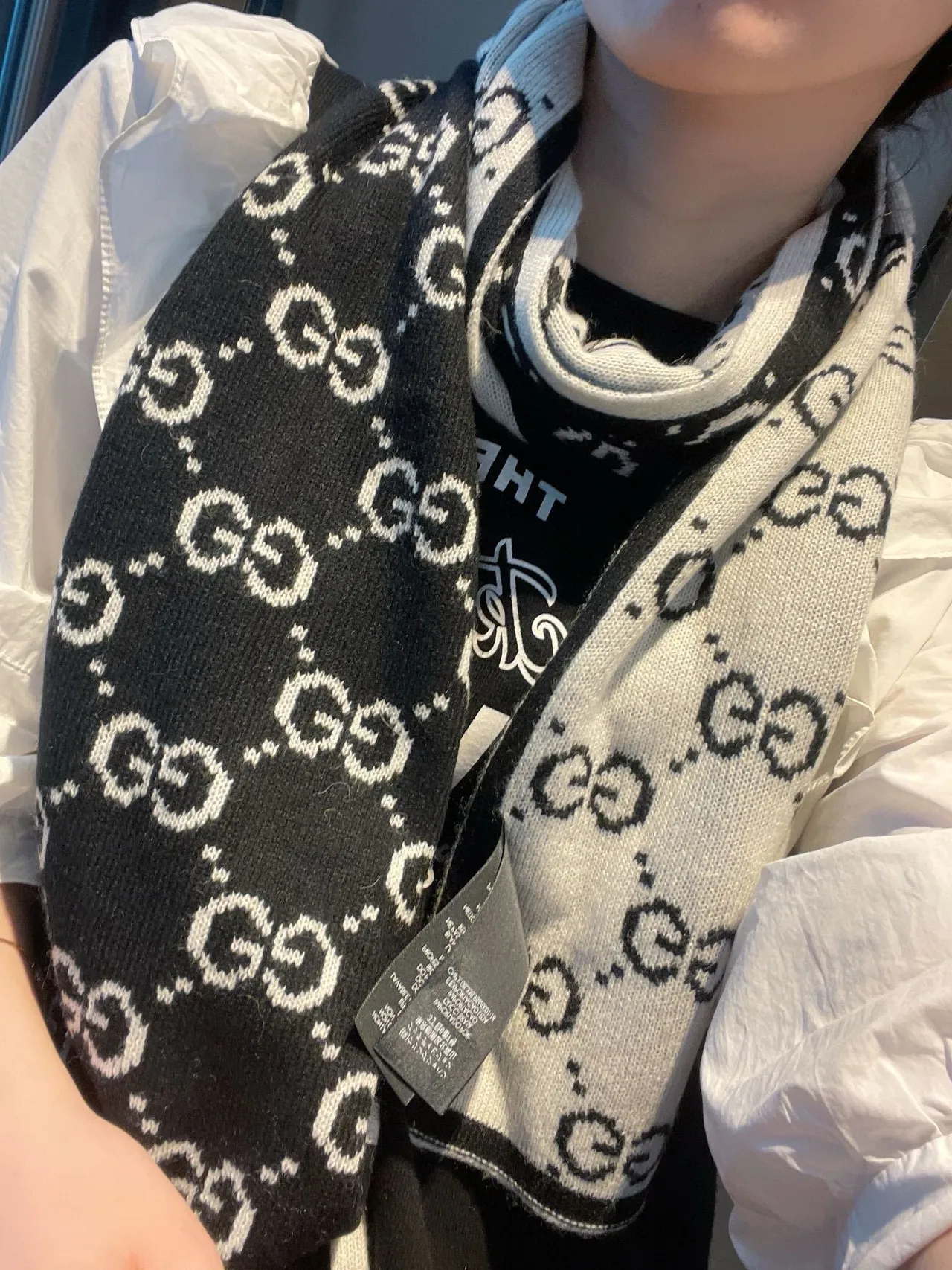 Gucci GG Monogram Cachecol Preto Branco Tricô dupla face Interlocking Cashmere 2