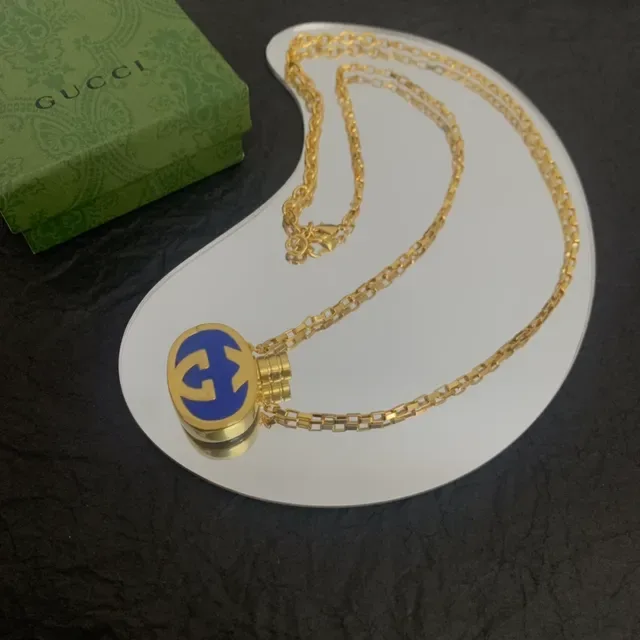 Gucci Gold Blue Link Chain Circular Enamel Pendant Necklace 4