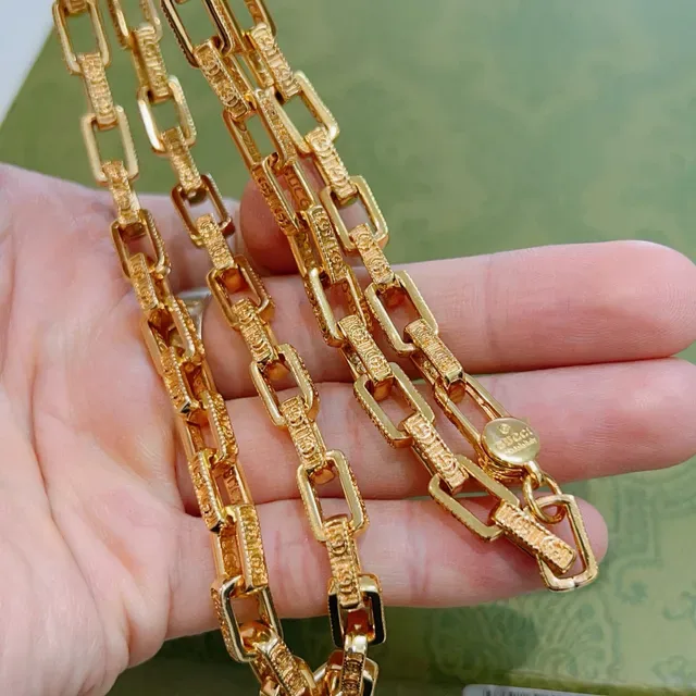Gucci Gold Rectangular Link Chain Necklace 6