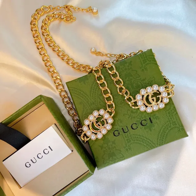Gucci Gold White Curb Pearl-Embellished Double G Logos Chain Bag 4