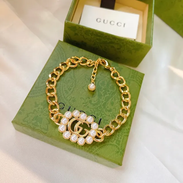 Gucci Gold White Curb Pearl-Embellished Double G Logos Chain Bag 5
