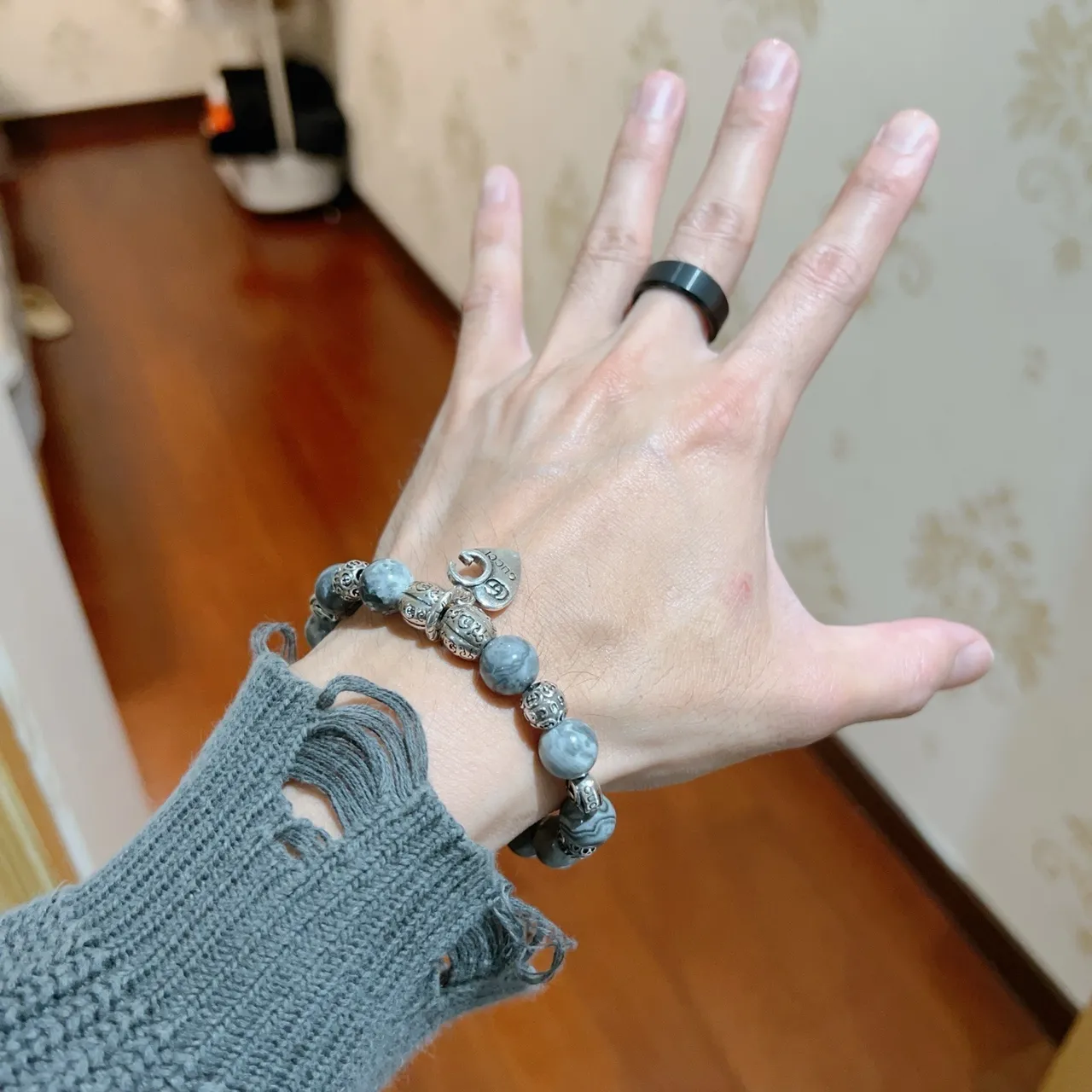 Gucci Gray Silver Marbled Stone Beads Metal Charms Bracelet 8