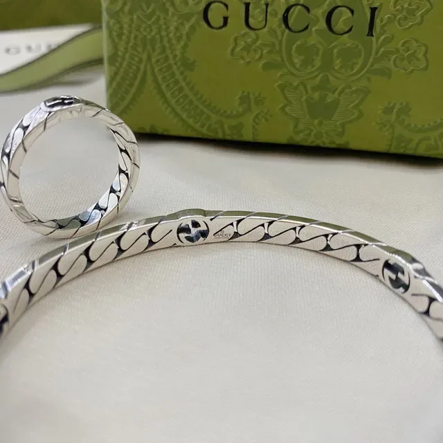 Gucci Grill Silver Black Twisted Chain-Link Interlocking G Logo Bracelet 4