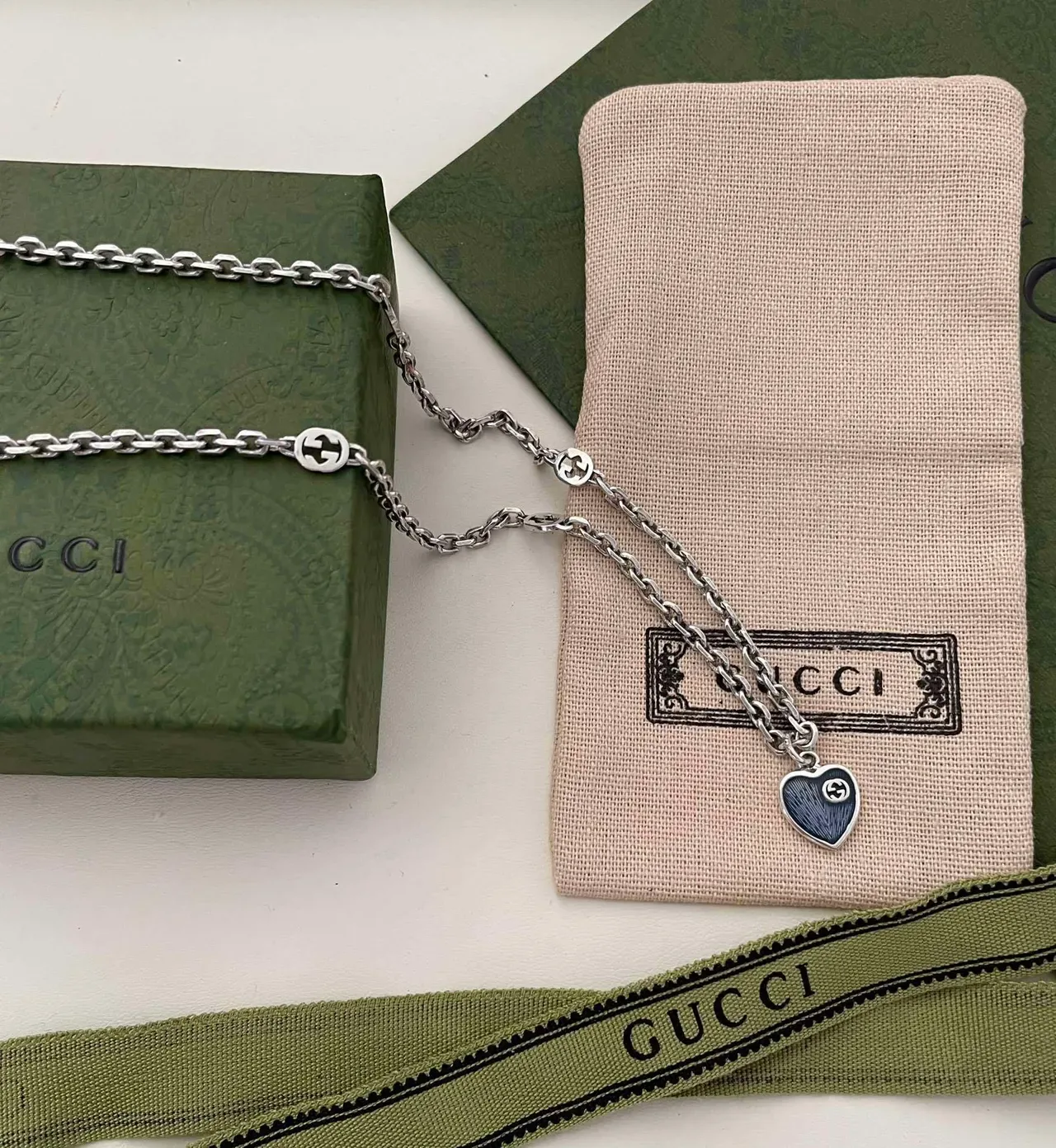 Gucci Heart Pendant Silver Blue Curb Chain Enamel Necklace 4