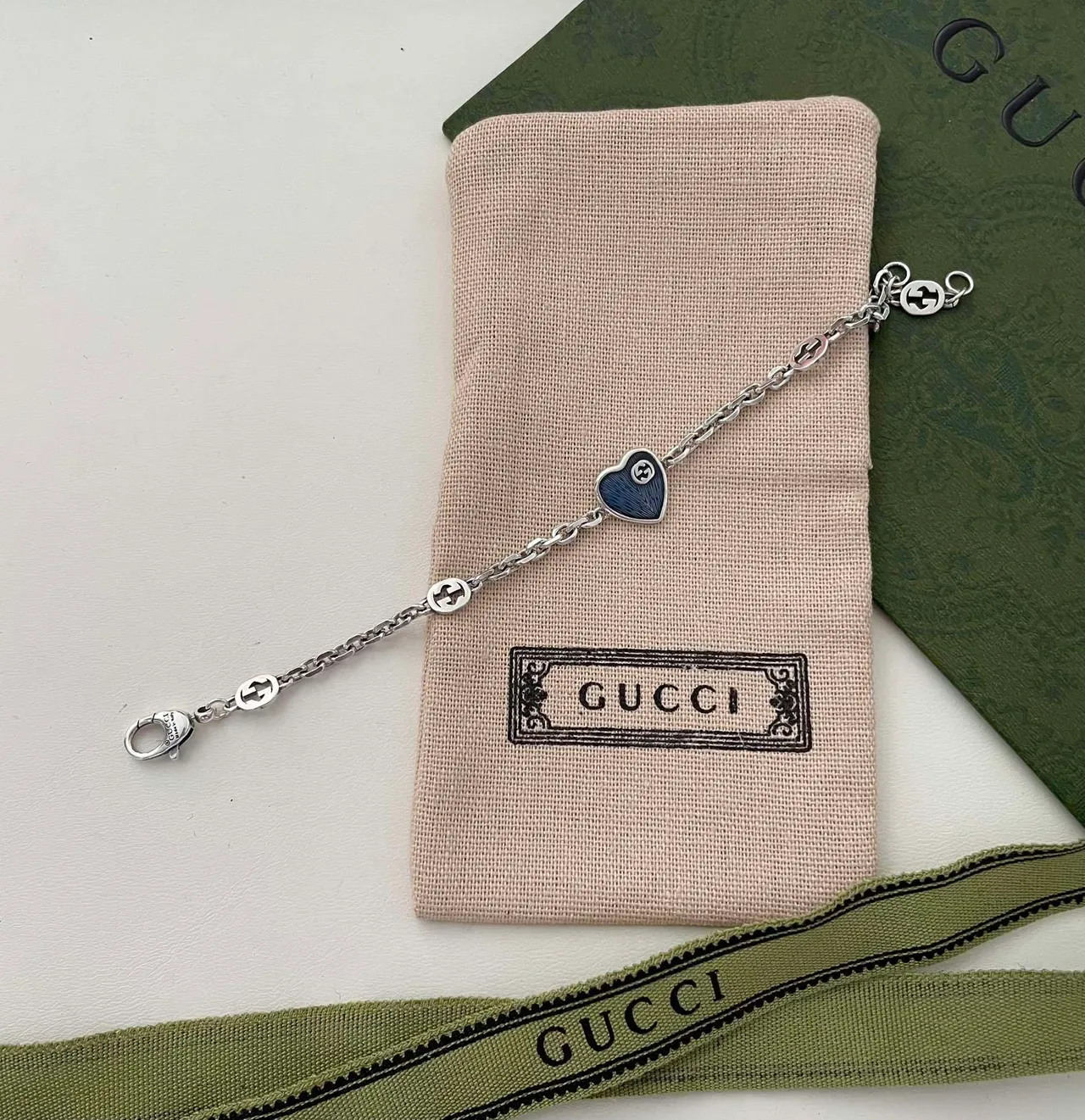 Gucci Heart Pendant Silver Blue Curb Chain Enamel Necklace 7