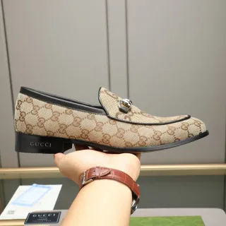 Gucci Horsebit 1955 बेज ब्राउन GG Monogram Canvas Black Leather Trim लोफर