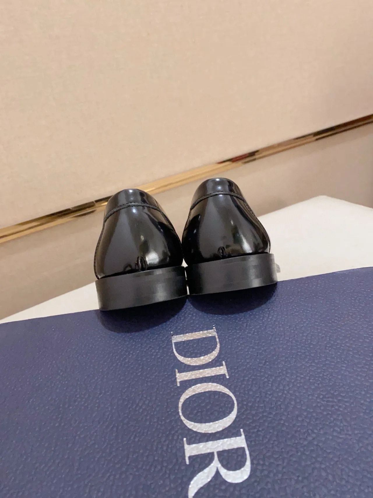 Gucci Horsebit 1955 Loafer en cuir patenté noir 3