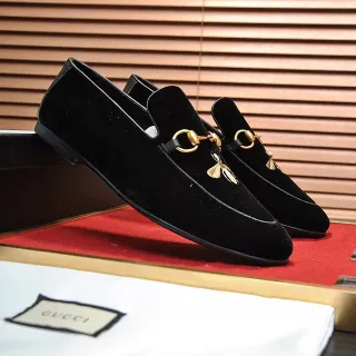 Gucci Horsebit 1955 黑色丝绒刺绣蜜蜂乐福鞋