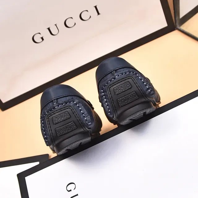 Mocasín Gucci Horsebit 1955 Navy Red Embossed GG Monogram Hebilla 9