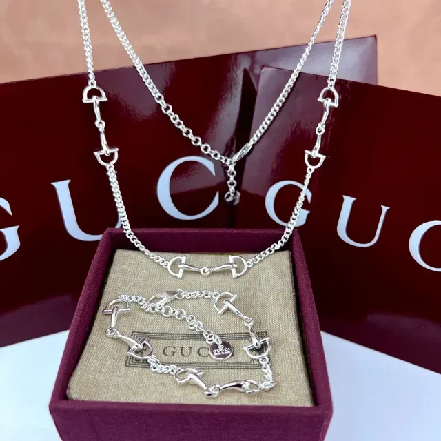 Gucci Horsebit 1955 Silver-Toned Horsebit Motif Bracelet 11