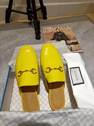 Gucci Horsebit 1955 Mocassins en Cuir Jaune Slip-On 5