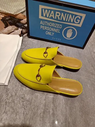 Gucci Horsebit 1955 Mocassins en Cuir Jaune Slip-On 6