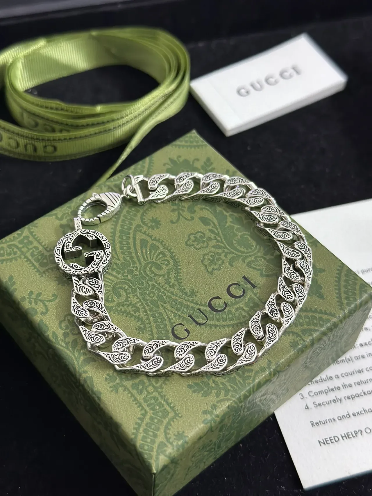 Gucci Icon Silver Ornate Scroll-Engraved Chunky Curb-Link Bracelet 8