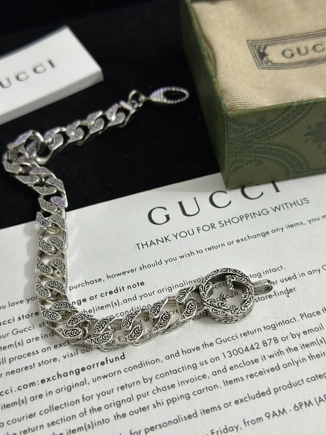Gucci Icon Silver Ornate Scroll-Engraved Chunky Curb-Link Bracelet 9