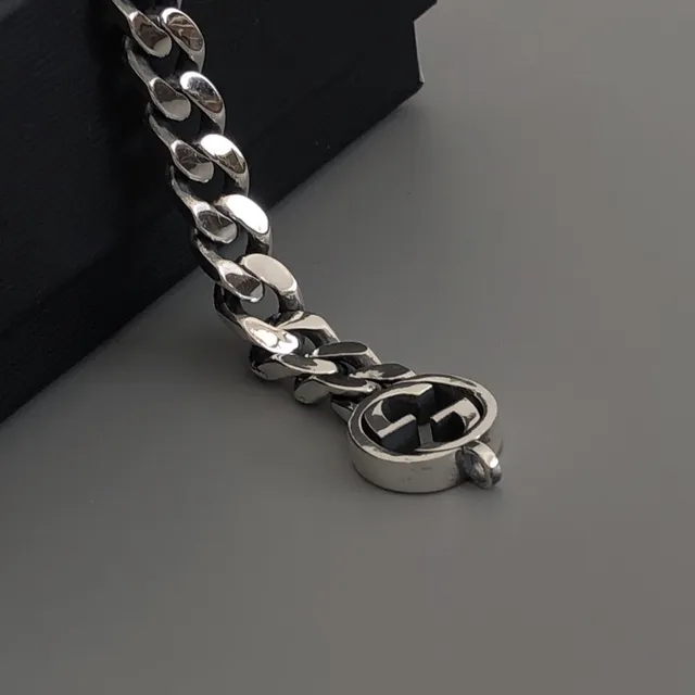 Gucci Interlocking G Curb-Link Silver-Tone Bracelet 4
