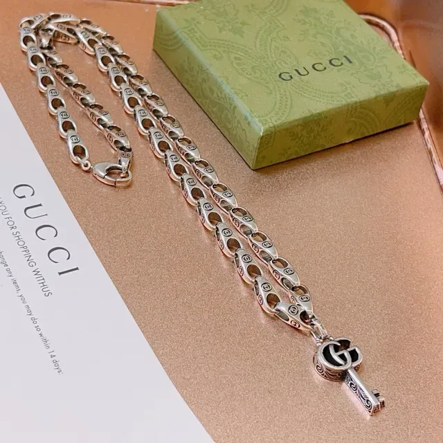 Gucci Interlocking G Logo Chain Key Pendant Necklace 6