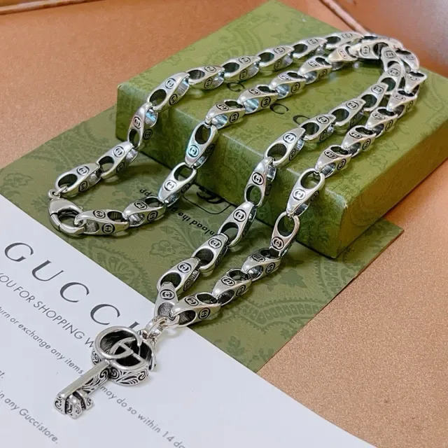 Gucci Interlocking G Logo Chain Key Pendant Necklace 7