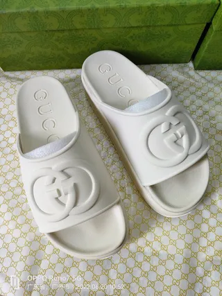 Gucci Interlocking G Logo Slide White Molded Rubber Slippers 6