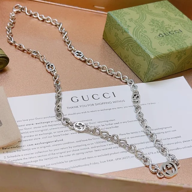 Gucci Interlocking G Twisted-Link Silver Necklace 7