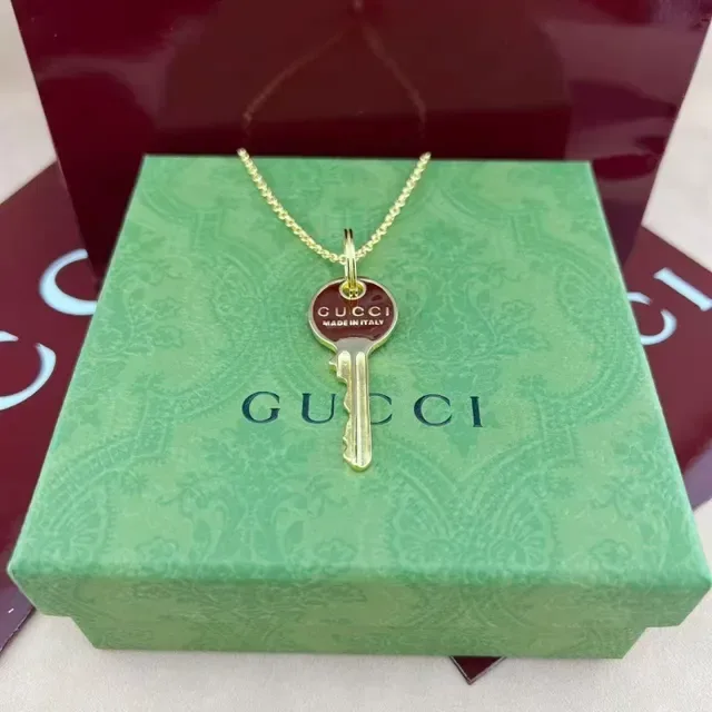 Gucci Key Pendant Red Silver Enamel Disc Necklace 5