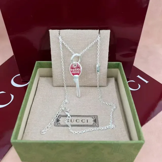 Gucci Key Pendant Red Silver Enamel Disc Necklace 7