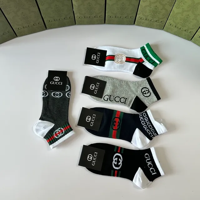 Gucci Logo-Intensive Striped Ankle Socks 6