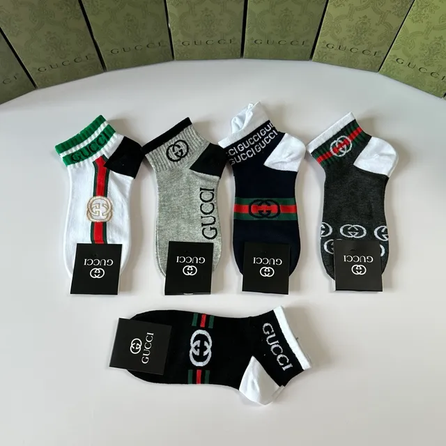 Gucci Logo-Intensive Striped Ankle Socks 8