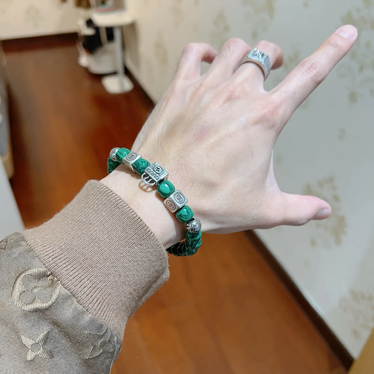 Gucci Malachite Bead and Interlocking G Charm Bracelet 4