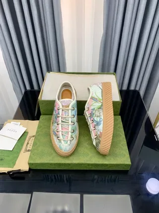 Gucci Multicolor Beige Printed Canvas Upper Ribbed Rubber Sole Lifestyle Sneakers 1