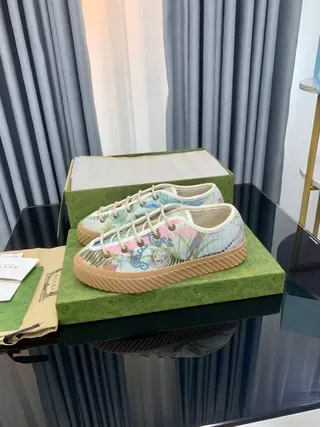 Gucci Multicolor Beige Printed Canvas Upper Ribbed Rubber Sole Lifestyle Sneakers 3