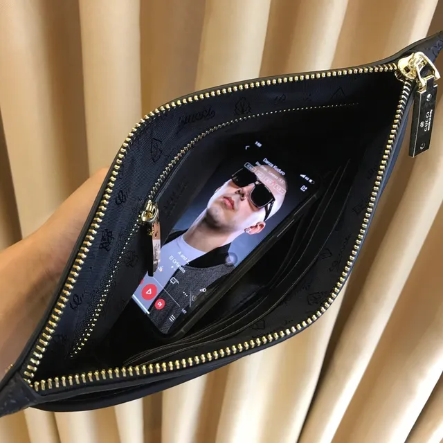 Gucci Ophidia حقيبة يد سوداء وذهبية جلد أسود مطفي مصقول GG Monogram حافة حقيبة مظرفية 2