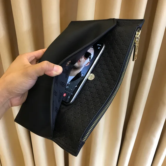 Gucci Ophidia حقيبة يد سوداء وذهبية جلد أسود مطفي مصقول GG Monogram حافة حقيبة مظرفية 4