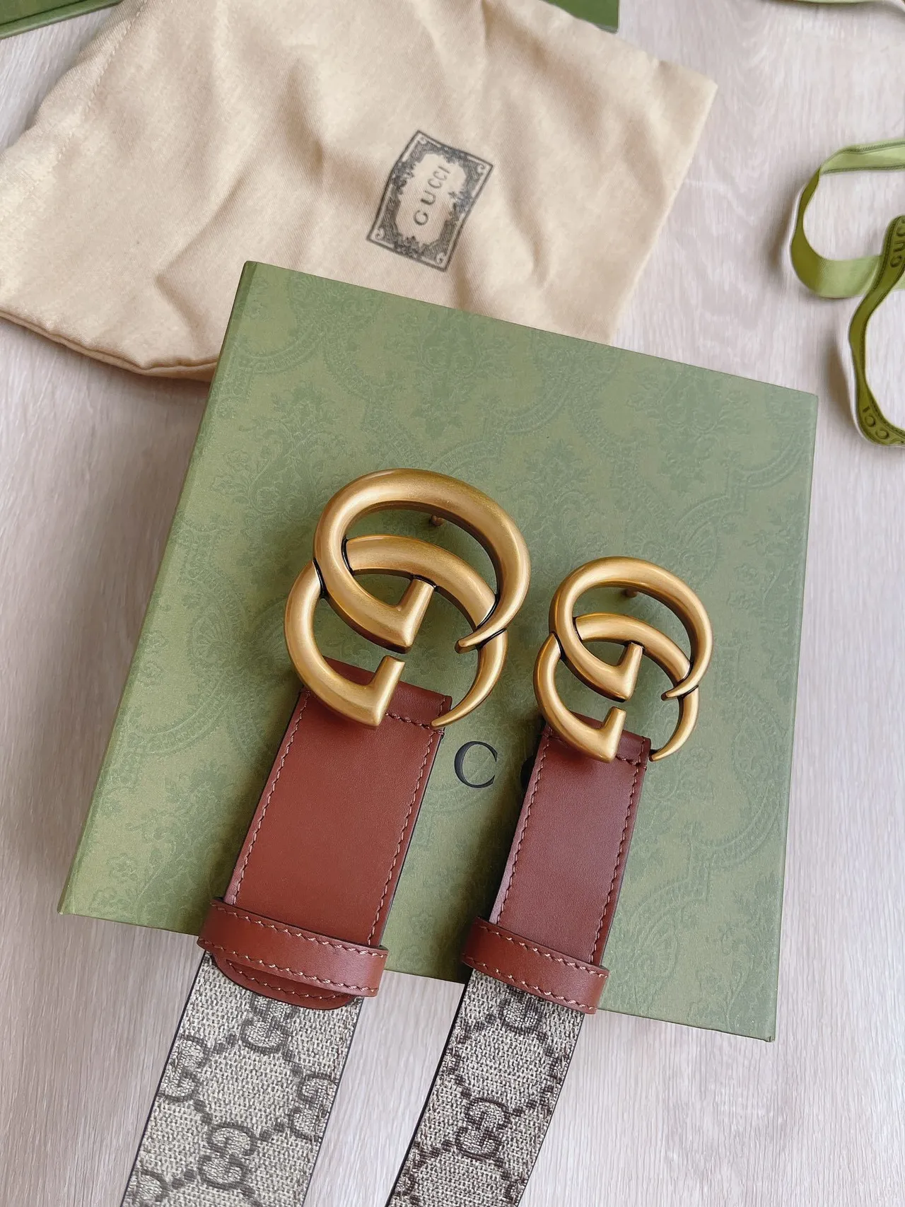 Gucci Ophidia GG Monogram Canvas et ceinture en cuir marron 4