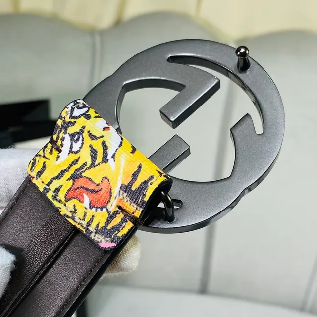 Gucci Ophidia Ceinture en cuir à imprimé tigre et floral 9