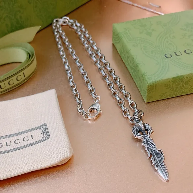 Gucci Ornate Silver Feather Animal Head Pendant Necklace 3