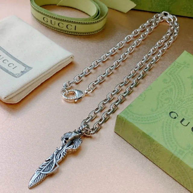 Gucci Ornate Silver Feather Animal Head Pendant Necklace 7