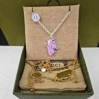 Gucci Pink Gold Enamel Pendant Chain-Link Necklace