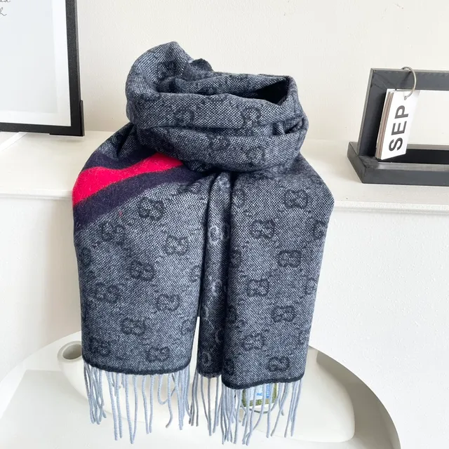 Gucci लाल काला चेक पैटर्न बुना हुआ ऊनी जैसी बनावट कैश्मीर स्कार्फ 9