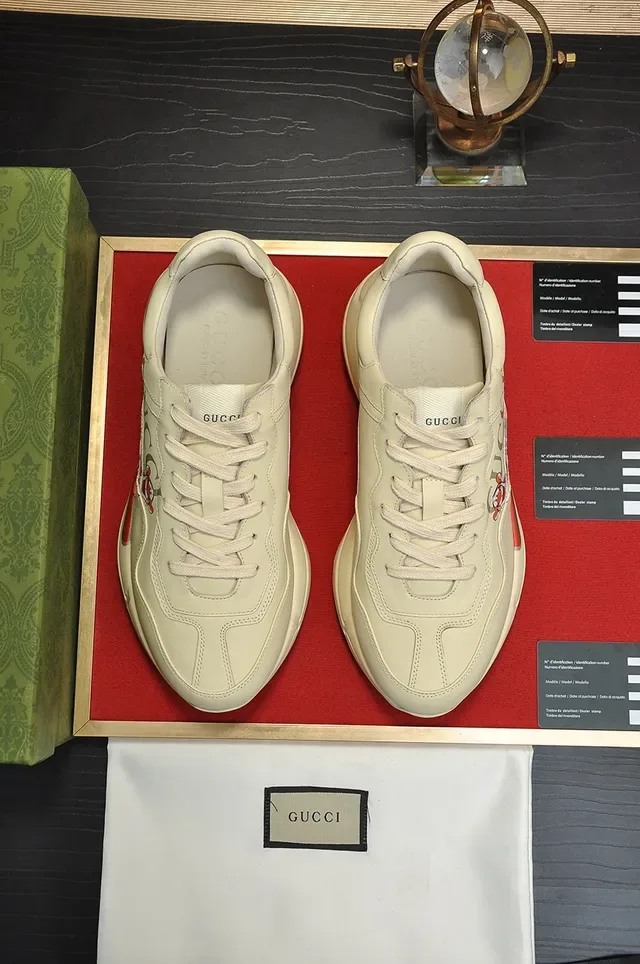 Gucci Rhyton Beige Rouge Cuir Supérieur Bande Web Sneakers Lifestyle 5