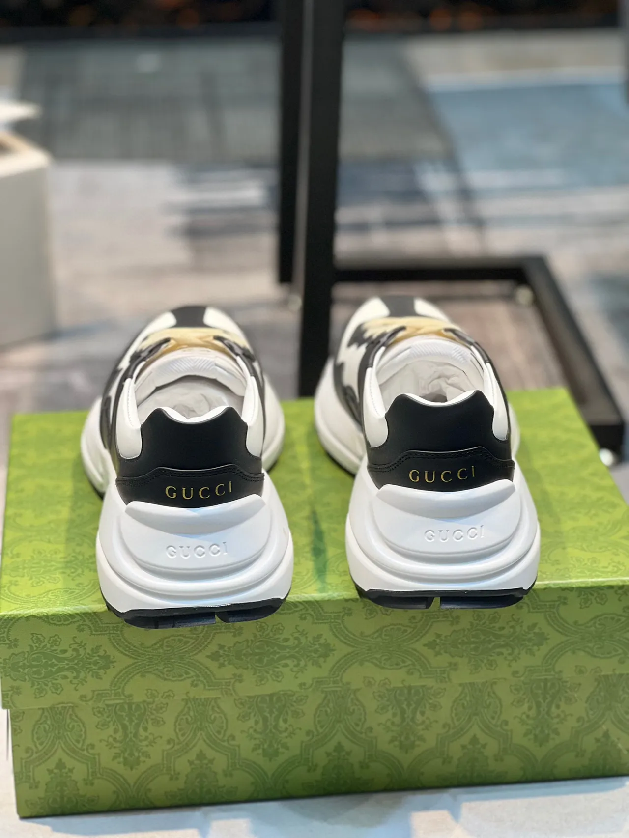 Gucci Rhyton Black and White Leather Chunky Sneakers 2