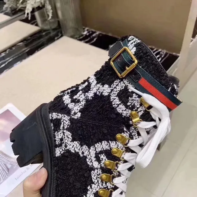 Gucci Rhyton Monogram Bottes chevillère en tweed 6