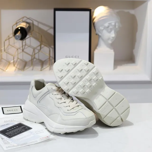 Gucci Rhyton Off-White Chunky Sneakers 4
