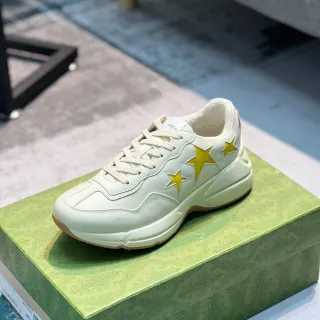 Gucci Screener Beige Yellow Off-White Leather Star Appliqués Lifestyle Sneakers