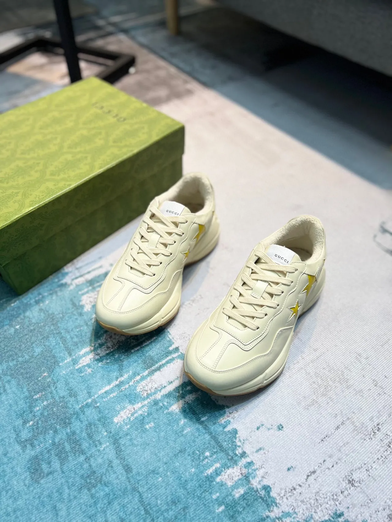 Gucci Screener Beige Yellow Off-White Leather Star Appliqués Lifestyle Sneakers 5