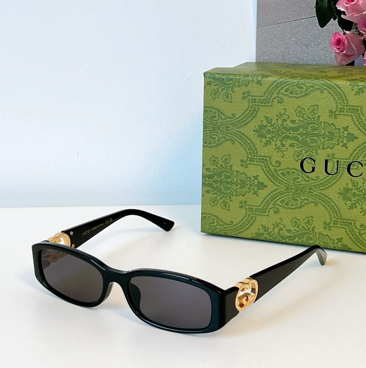 Gucci Screener Black White Rectangular Silhouette Thin Acetate Frame Sunglasses 5